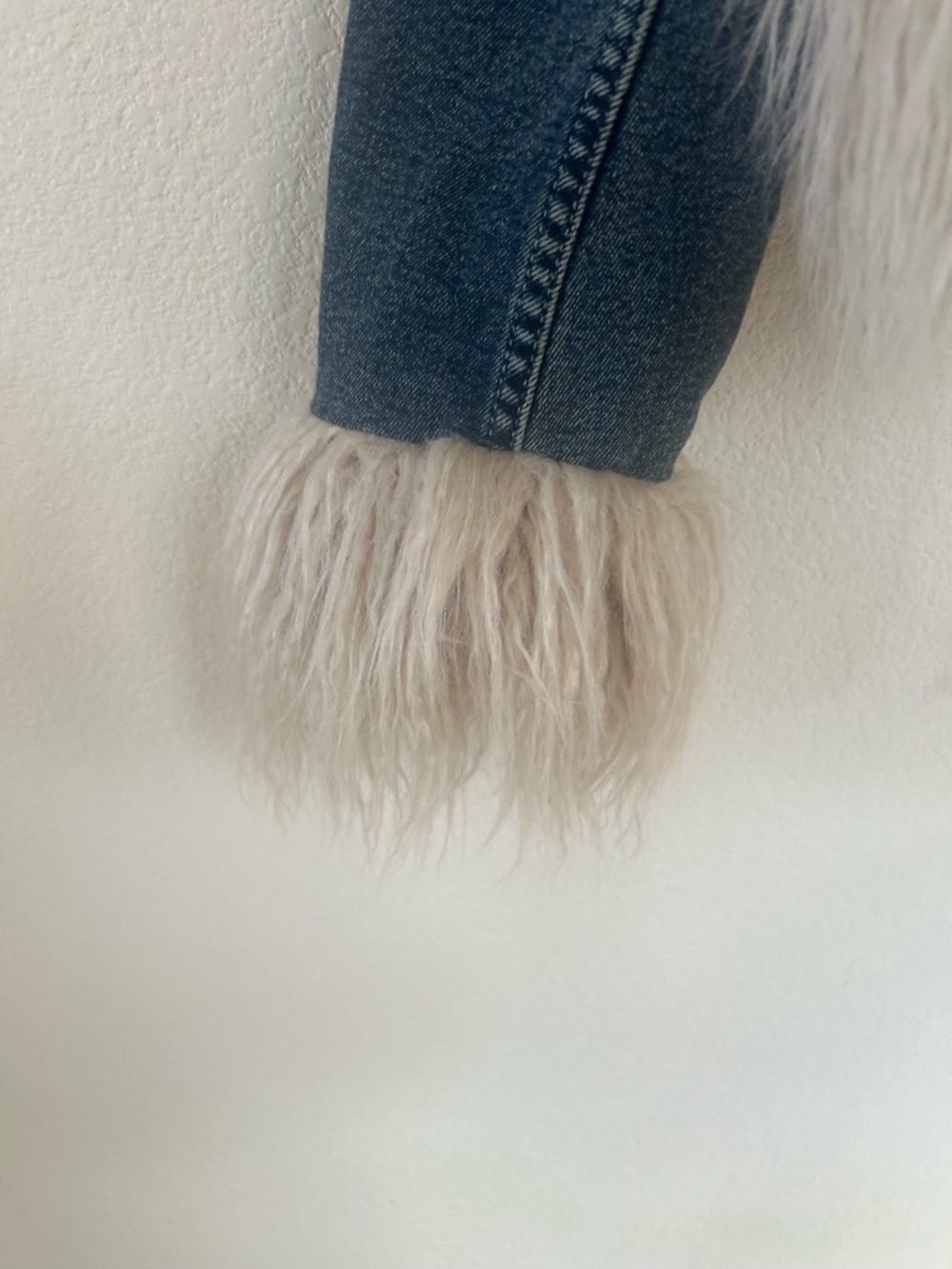 H&M Dark Blue Denim Jacket with Cream Faux Fur Trim - Picture 3 of 11